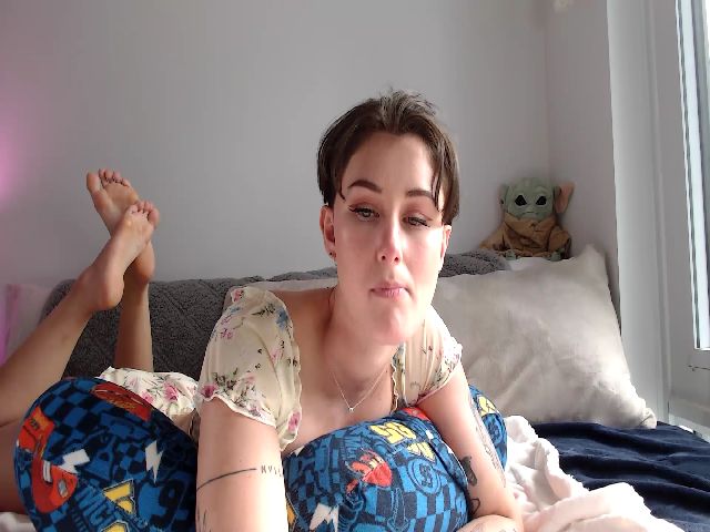 Live sex webcam photo for Cyreneriley #273101832