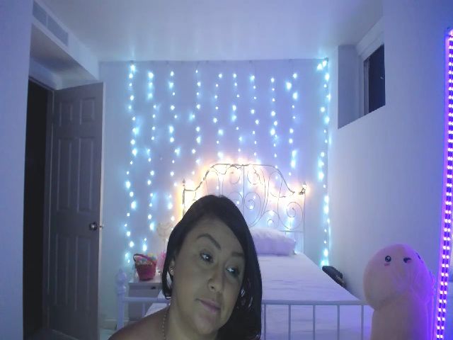 Live sex webcam photo for DANIIITITIS #273098474