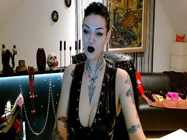 Live sex webcam photo for DaemonInk #272623040