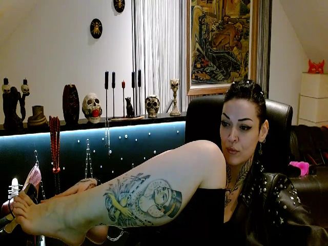 Live sex webcam photo for DaemonInk #272648082