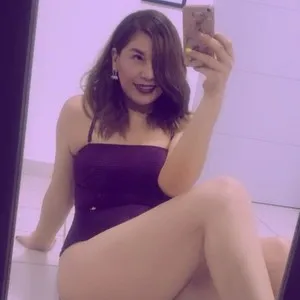 Live sex webcam photo for DafneMFC #292763880