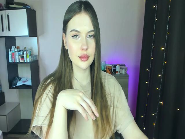 Live sex webcam photo for Daisymarly #273272739