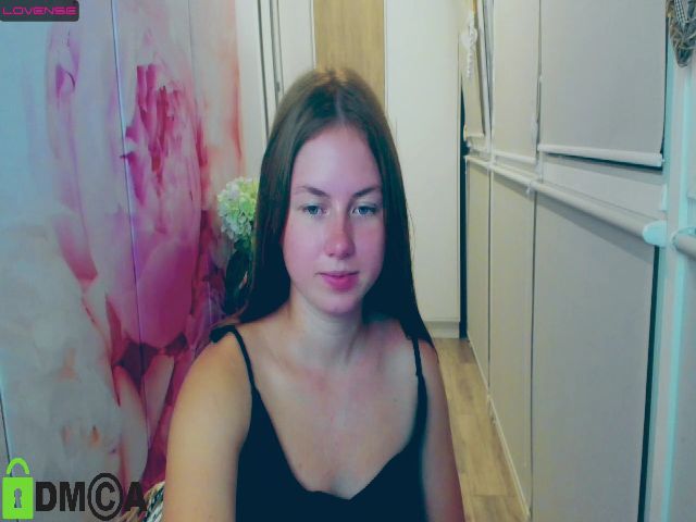 Live sex webcam photo for Dance_Ledy #274313128