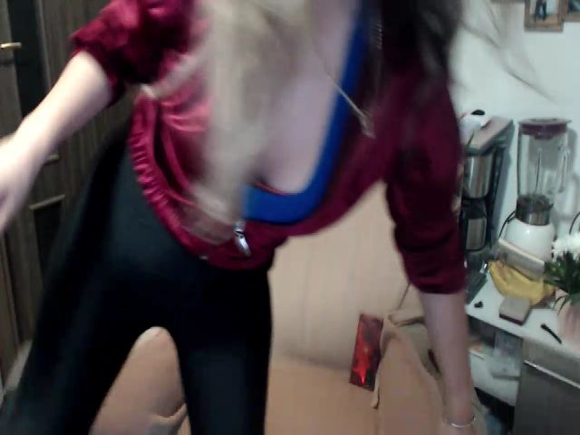 Live sex webcam photo for DancerFlexy #272645268