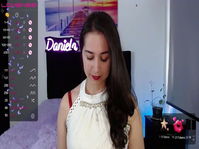 Live sex webcam photo for Daniela1_love #274365546