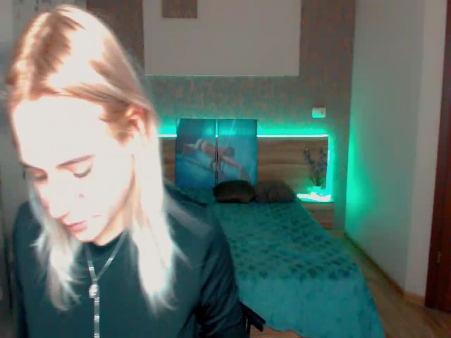 Live sex webcam photo for Daniela_Holt #271822469