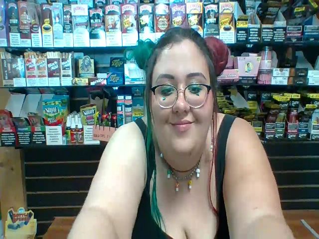 Live sex webcam photo for DaphneViolet #273225125