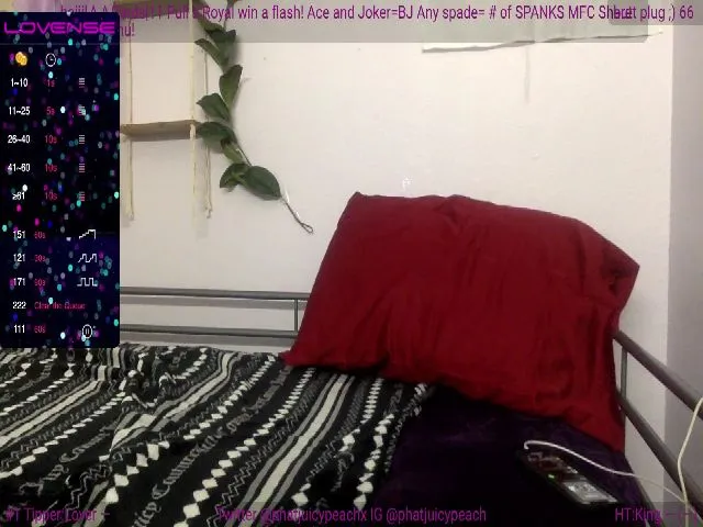 Live sex webcam photo for DestinyAdams #274621001