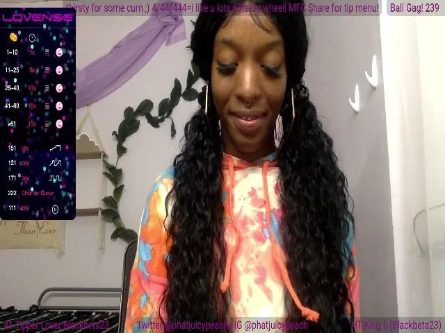 Live sex webcam photo for DestinyAdams #274632409