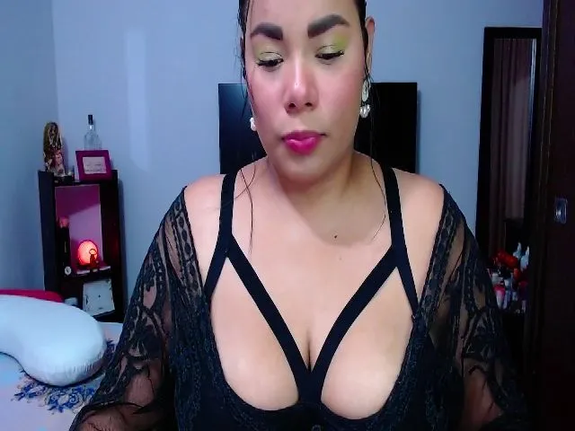 Live sex webcam photo for Destiny_Sweet #273123637