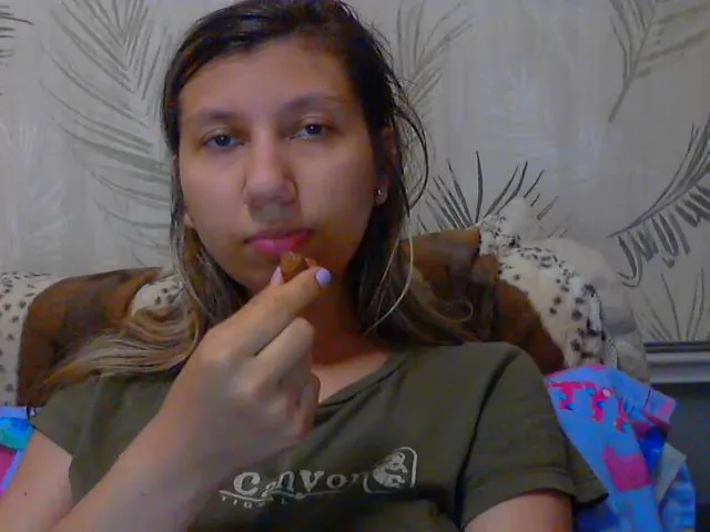 Live sex webcam photo for Devil_mini #273872196