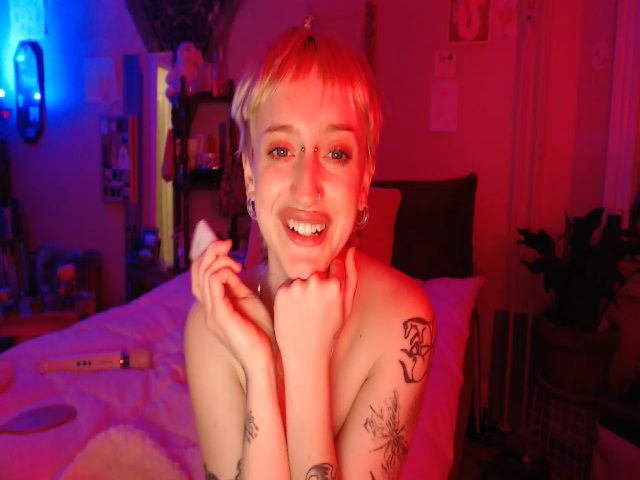 Live sex webcam photo for DevonDylan #273048122