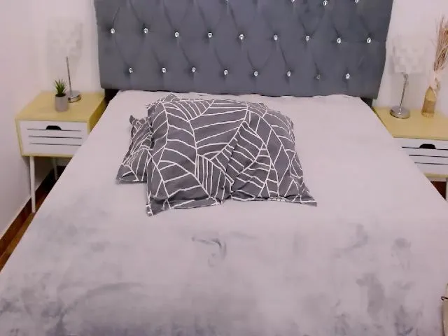 Live sex webcam photo for DiabolicGIrl #273622878