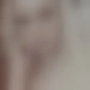 Live sex webcam photo for DiamondMoon #293768258