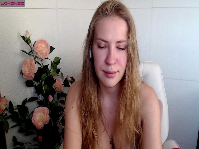 Live sex webcam photo for Diana_Cas #273827537