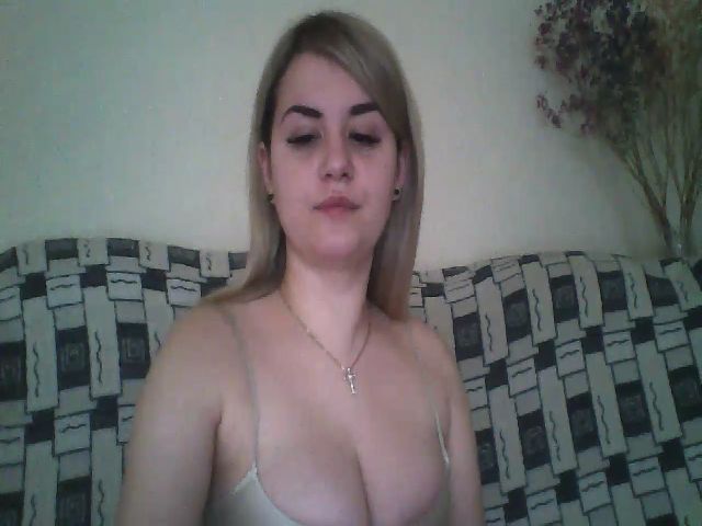 Live sex webcam photo for DianeDirect #272172843