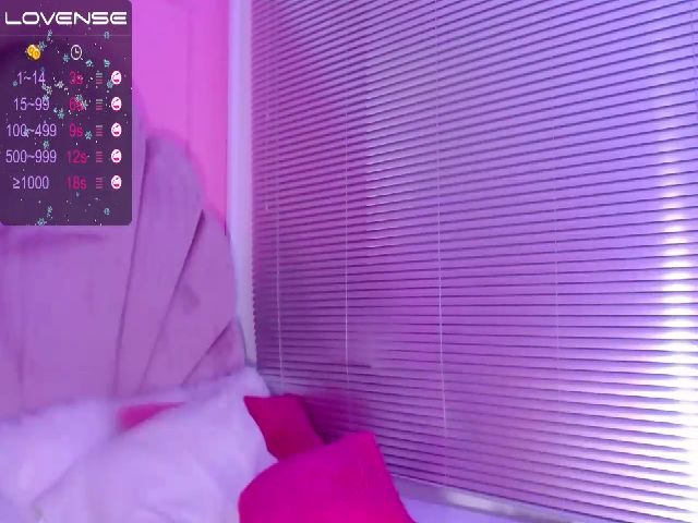 Live sex webcam photo for Diane_sinn #272115787