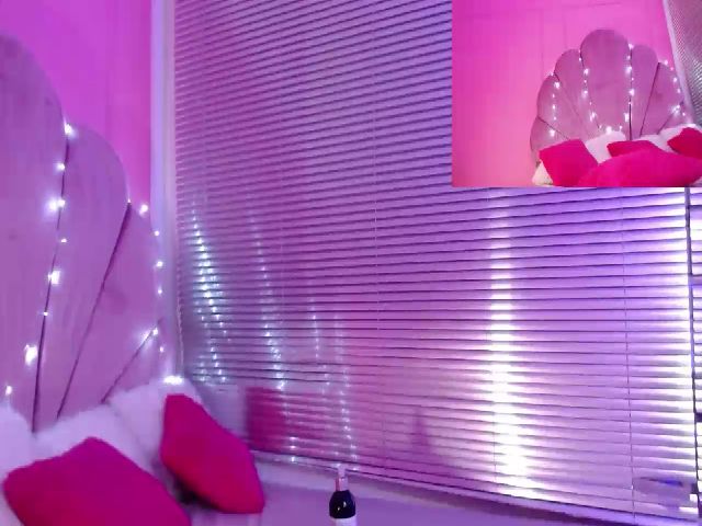 Live sex webcam photo for Diane_sinn #272244772