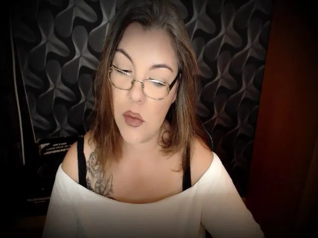 Live sex webcam photo for DickCraft #271916576