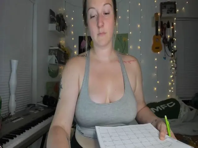 Live sex webcam photo for DinoDarling #273854618