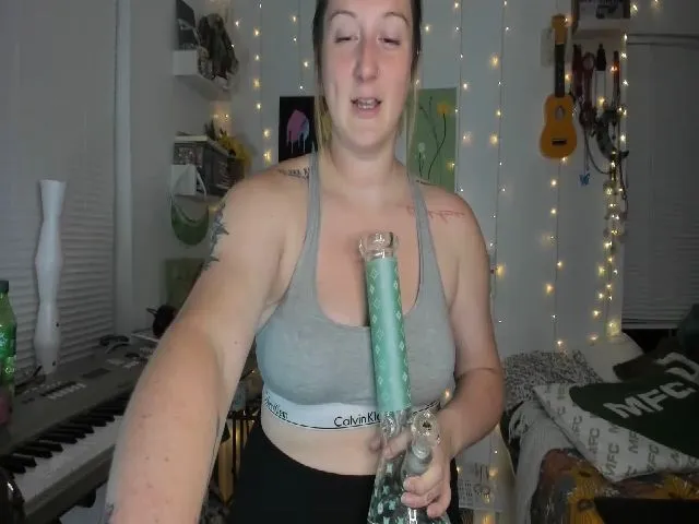 Live sex webcam photo for DinoDarling #273854736