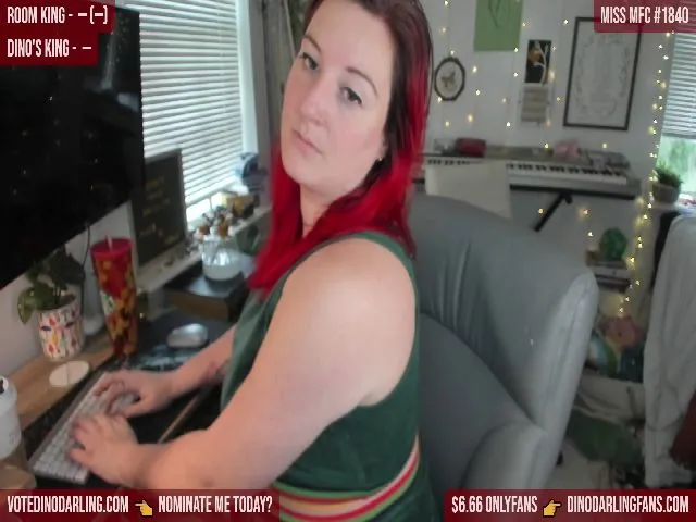 Live sex webcam photo for DinoDarling #274413599