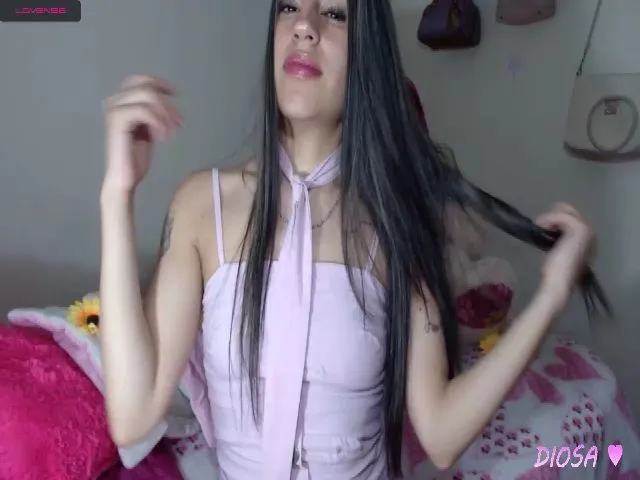 Live sex webcam photo for Diosaa #273456009