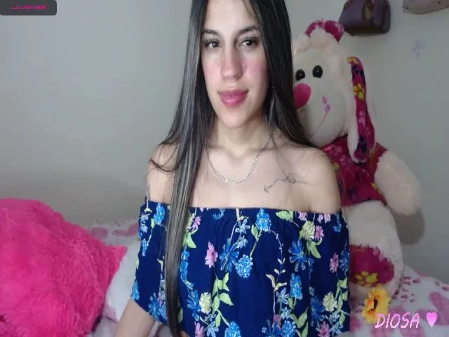 Live sex webcam photo for Diosaa #273491344