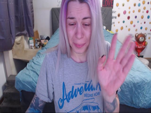 Live sex webcam photo for Directgirl #272539977