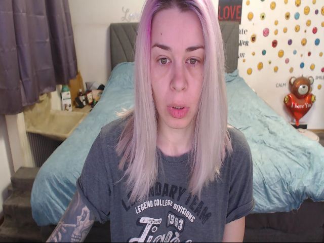 Live sex webcam photo for Directgirl #272563775