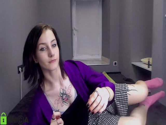 Live sex webcam photo for Djuna_Lovely #273579112