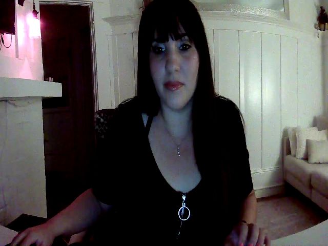 Live sex webcam photo for DollFaceIris #272548600