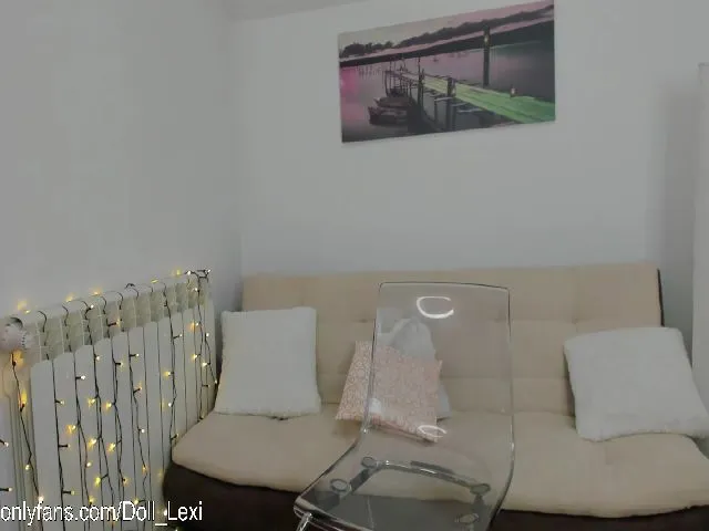 Live sex webcam photo for Doll_lexi #272070237
