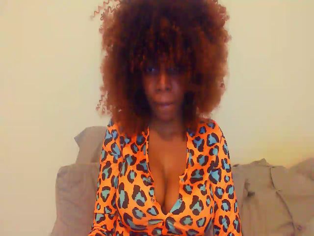 Live sex webcam photo for Dollfaceniah #273660622