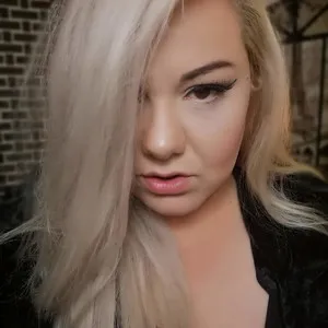 Live sex webcam photo for DominaSadique #290461771