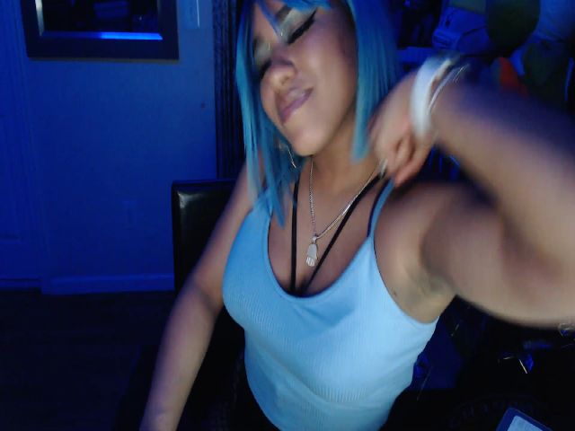 Live sex webcam photo for Dominicansexy #272594767