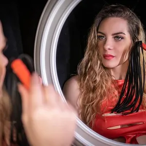 Live sex webcam photo for DommeMichell #290303539