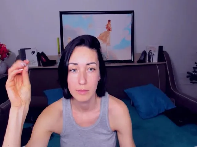 Live sex webcam photo for DorothyRoze #272032936