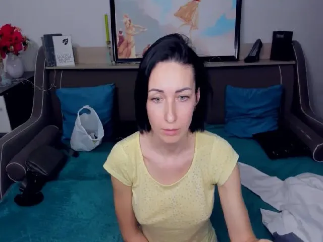 Live sex webcam photo for DorothyRoze #272177124