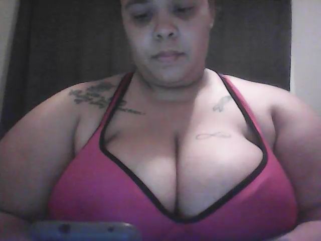 Live sex webcam photo for Dottiepuss #274976503