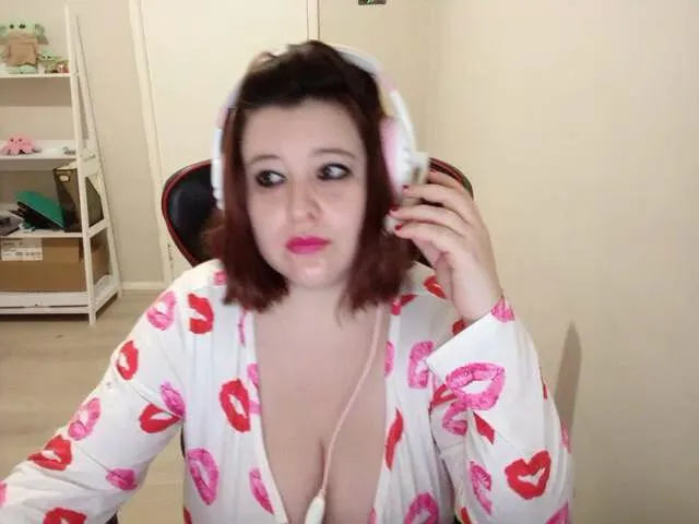 Live sex webcam photo for DownUnderHore #273126527