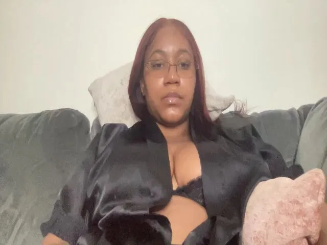Live sex webcam photo for DrayaNicole1 #274248475