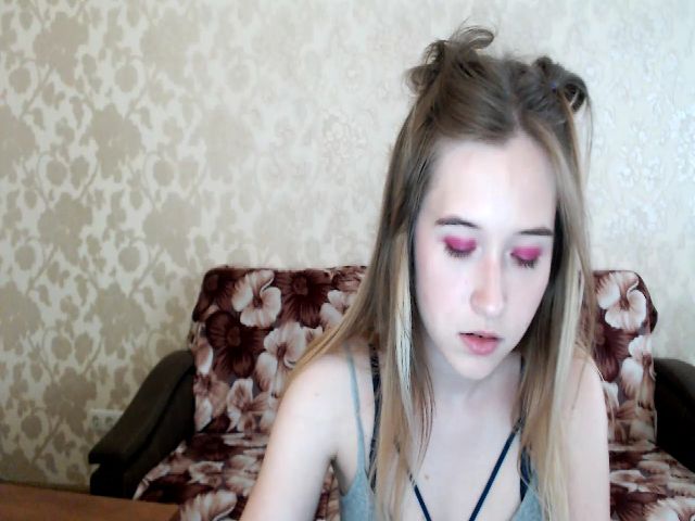 Live sex webcam photo for DreamPeach #273764855