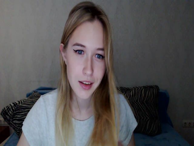 Live sex webcam photo for DreamPeach #274176365