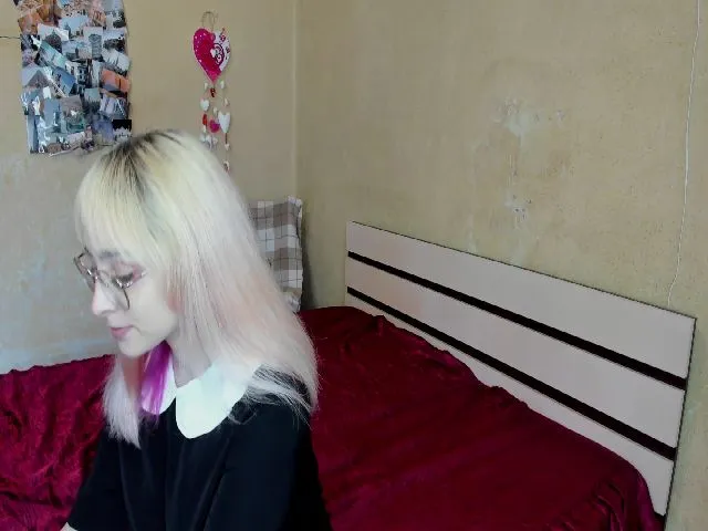 Live sex webcam photo for Dream_Vanity #274320395