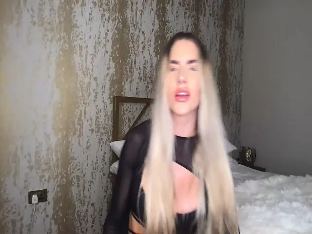 Live sex webcam photo for Dreamy_Peach #273839122