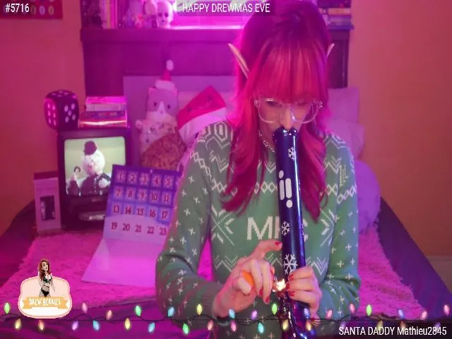 Live sex webcam photo for DrewBerries #271809007