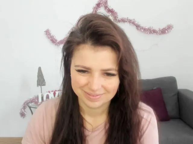 Live sex webcam photo for Drive_Monika #271978025