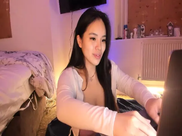 Live sex webcam photo for dumplinghyuga #272651392