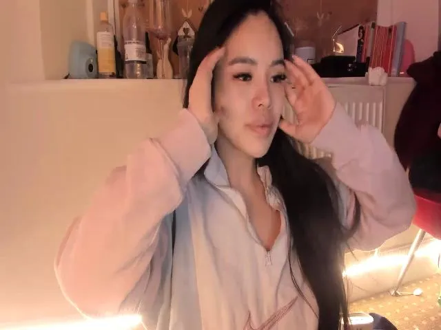 Live sex webcam photo for dumplinghyuga #272986492